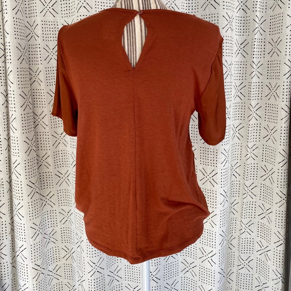 Rust Colored Top - Picture 4 of 6